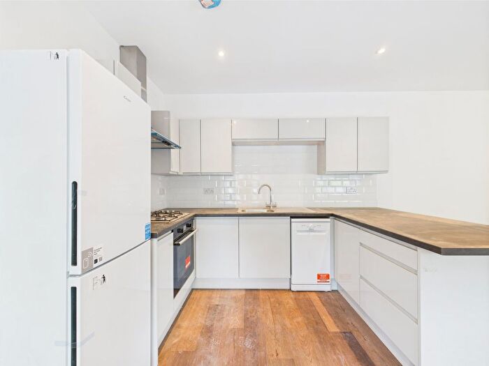 2 Bedroom Flat To Rent In St Marys Row, Birmingham, West Midlands, B13