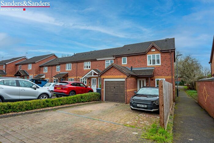 3 Bedroom Terraced House For Sale In Blenheim Close, Bidford-On-Avon, Alcester, B50