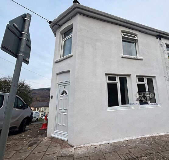 3 Bedroom End Terrace House To Rent In Walsh Street, Mountain Ash, Rhondda Cynon Taff, CF45