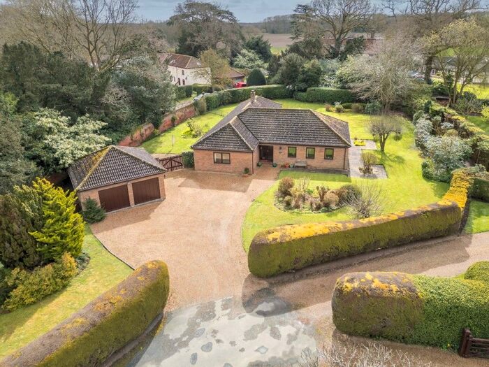 5 Bedroom Detached Bungalow For Sale In Brooke Gardens, Brooke, Norwich, NR15