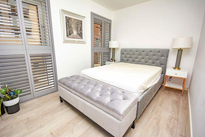 1 Bedroom Flat To Rent In Damsel Walk, London, NW9