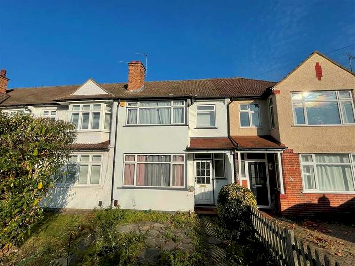 3 Bedroom Terraced House To Rent In Queen Anne Avenue, Bromley, BR2