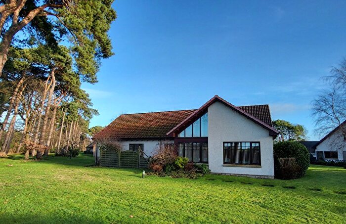 3 Bedroom Detached Bungalow For Sale In Broadley Place, Firhall, Nairn, IV12