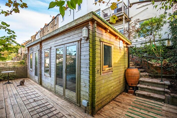 1 Bedroom Flat For Sale In Osborne Road, Brighton, BN1