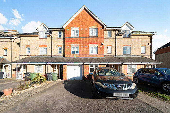 5 Bedroom Terraced House For Sale In Cold Blow Lane, London, Lewisham, SE14