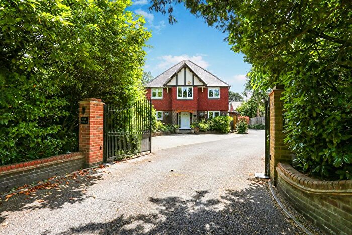 5 Bedroom Detached House For Sale In Tadworth Street, Tadworth, KT20