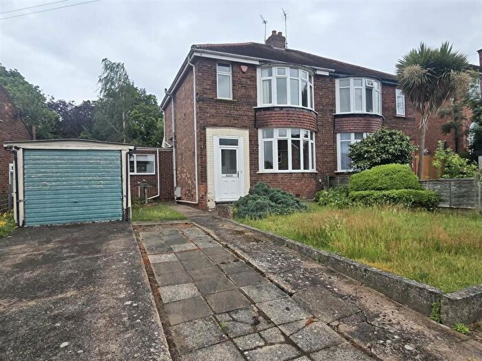 3 Bedroom House To Rent In Sandsfield Lane, Gainsborough, DN21