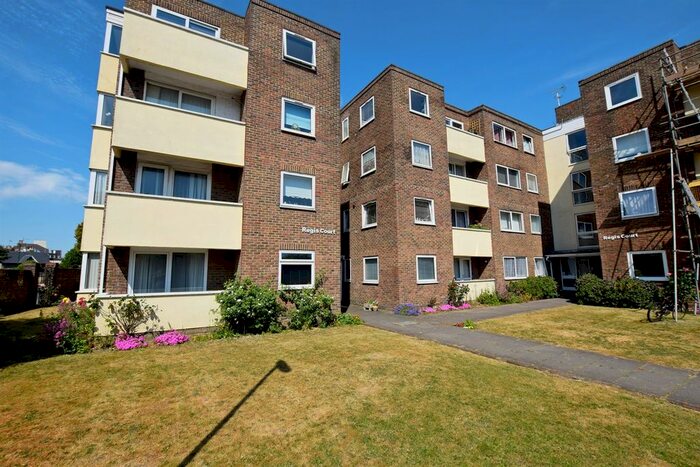 2 Bedroom Flat To Rent In Regis Court, High Street, Bognor Regis, West Sussex, PO21