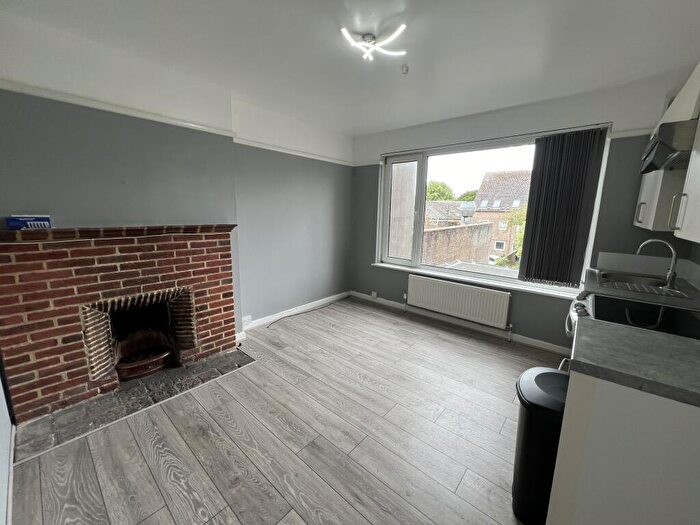 2 Bedroom Apartment To Rent In High West Street, Dorchester, DT1