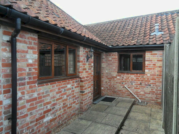 1 Bedroom Detached Bungalow To Rent In Harleston, IP20