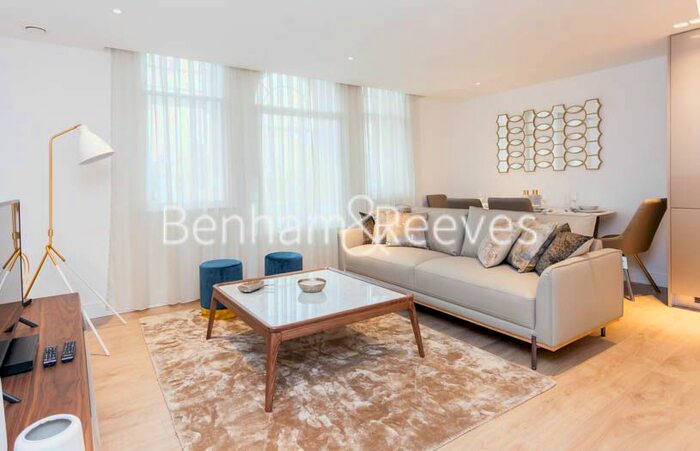 2 Bedroom Flat To Rent In New Broadway, Ealing, W5