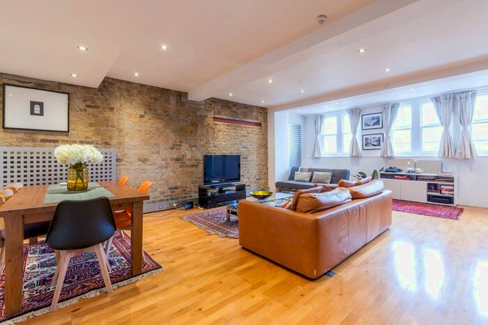 2 Bedroom Flat To Rent In Kingsland Road, Shoreditch, London, E2