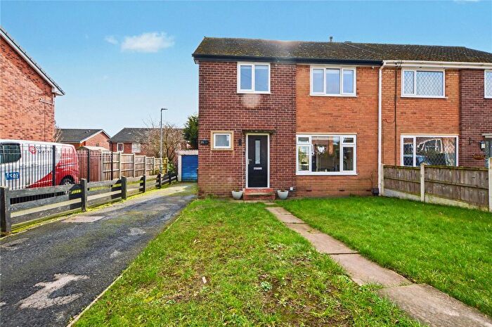 3 Bedroom Semi-Detached House For Sale In Langdale Road, Woodlesford, Leeds, West Yorkshire, LS26