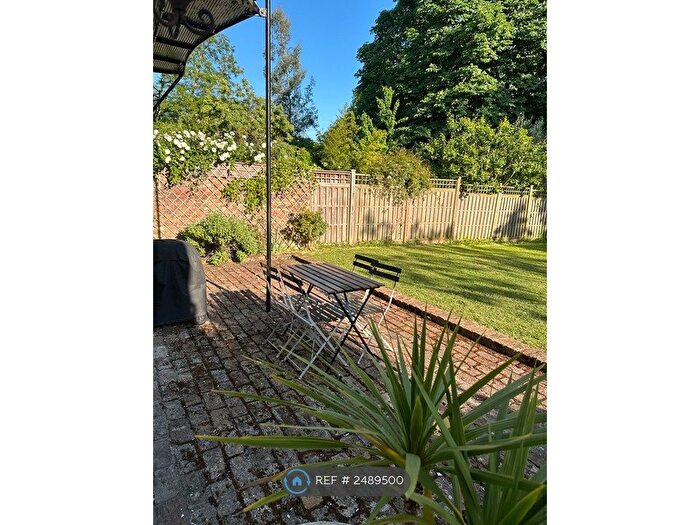 2 Bedroom Flat To Rent In Greville Road, London, NW6