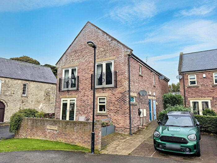 2 Bedroom Flat To Rent In Essyn Court, Easington Village, Peterlee, Durham, SR8