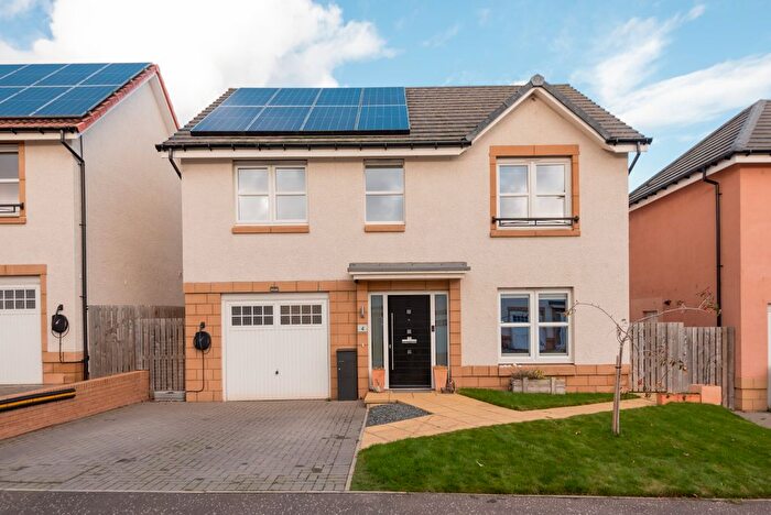 4 Bedroom Detached House For Sale In Dempster Place, Dunbar, East Lothian, EH42