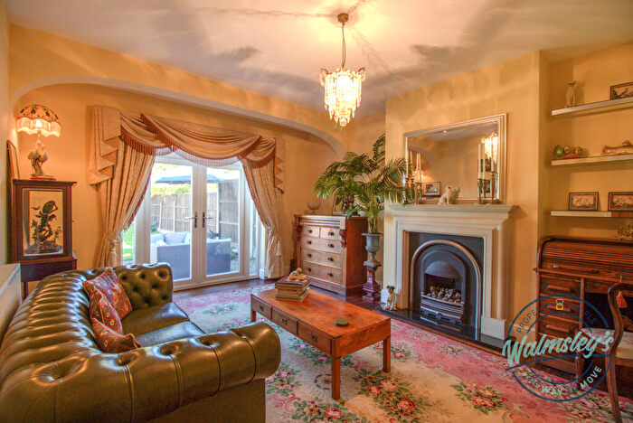 4 Bedroom Semi Detached House For Sale In Rochester Road, Earlsdon, Coventry, CV5