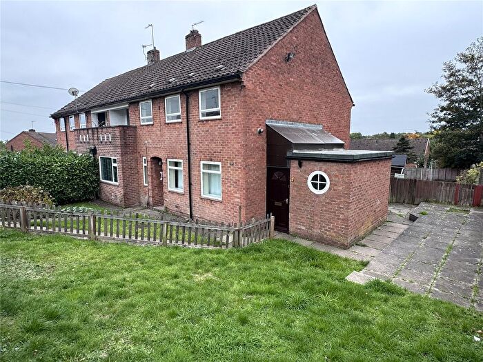 2 Bedroom Maisonette For Sale In Windsor Place, Dawley, Telford, Shropshire, TF4