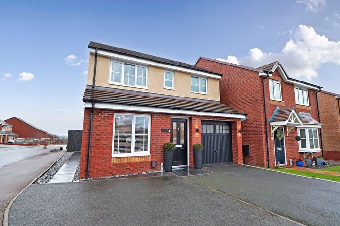 3 Bedroom Detached House For Sale In Knowles View, Talke, ST7