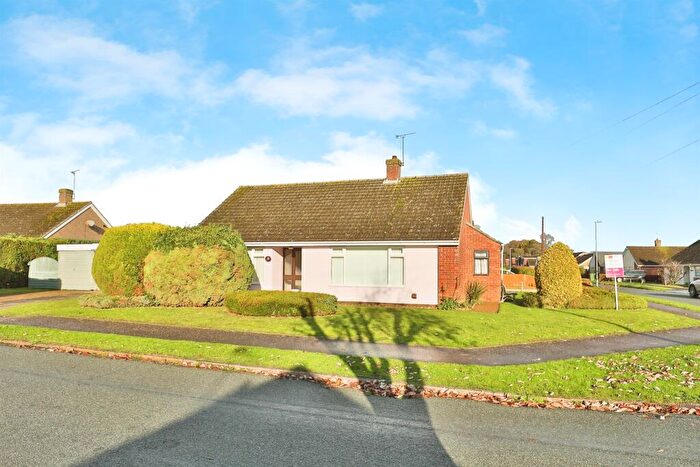 2 Bedroom Detached Bungalow For Sale In Southlands, Swaffham, PE37