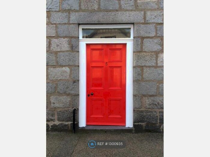 2 Bedroom Flat To Rent In Princes Street, Inverurie AB51