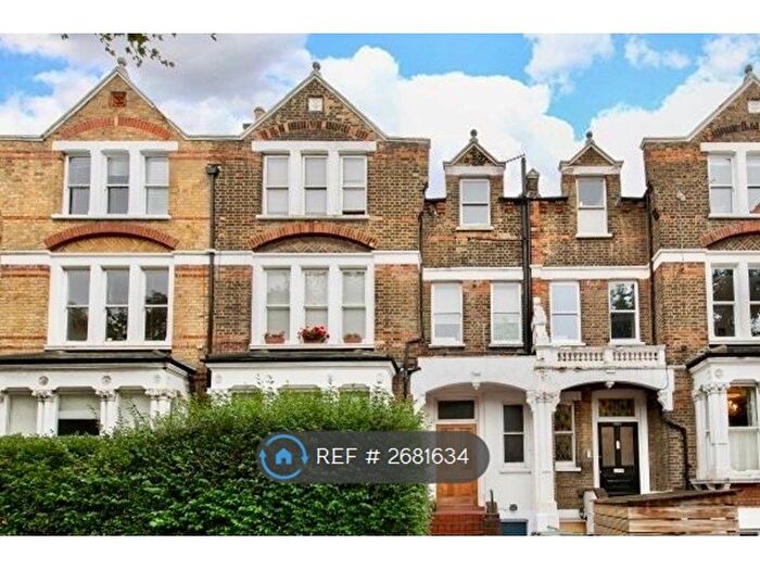 2 Bedroom Flat To Rent In Jerningham Road, London, SE14