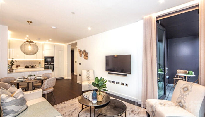2 Bedroom Apartment To Rent In Charles Clowes Walk, Nine Elms, SW11