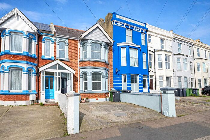 4 Bedroom Terraced House For Sale In Mount Pleasant Road, Hastings, TN34