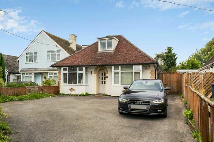 4 Bedroom Detached House To Rent In Oxford Road, Kidlington, OX5