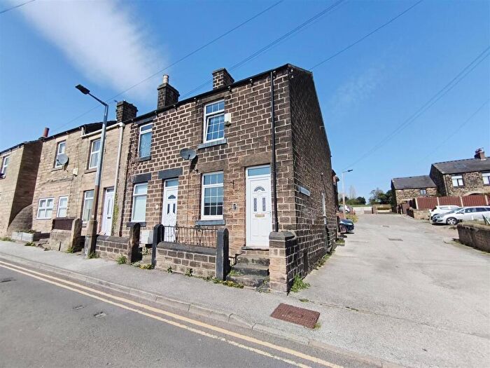 2 Bedroom End Of Terrace House To Rent In New Road, Staincross, Barnsley, S75