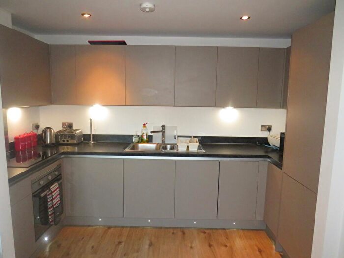 2 Bedroom Apartment To Rent In Mulberry Court, Fir Tree Avenue, Auckley, DN9