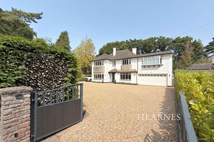 5 Bedroom Detached House For Sale In East Avenue, Talbot Woods, Bournemouth, BH3