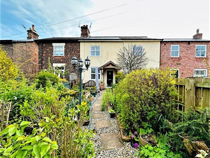2 Bedroom Terraced House To Rent In Station Cottages, Temple Hirst, YO8