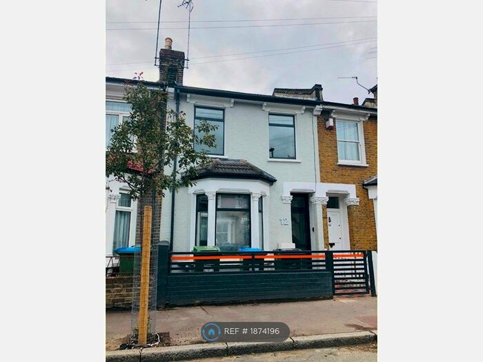3 Bedroom Terraced House To Rent In Greenwich, Greenwich, SE10