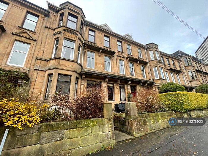 4 Bedroom Flat To Rent In Broomhill Avenue, Glasgow, G11