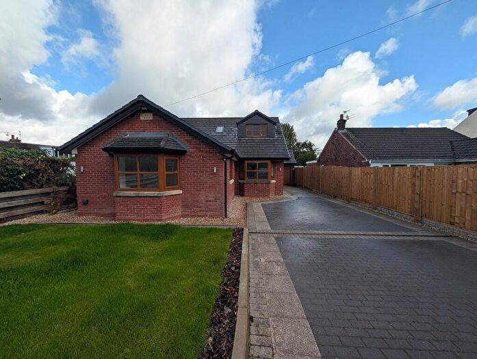 4 Bedroom Detached House To Rent In Alma Row, PR5