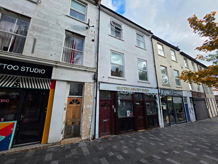 1 Bedroom Flat To Rent In Station Road, London, SE25