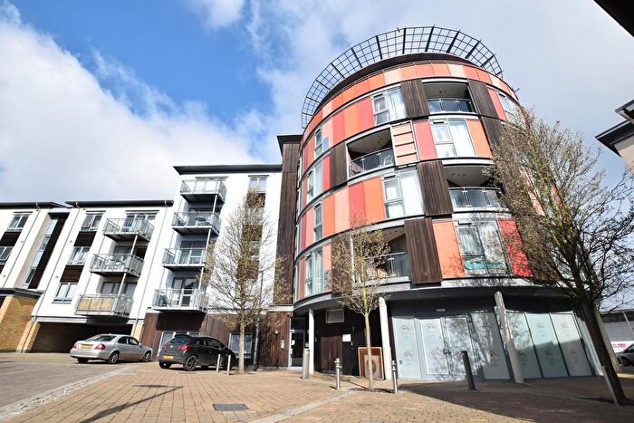 2 Bedroom Apartment To Rent In Quayside Drive, Colchester, Essex, CO2