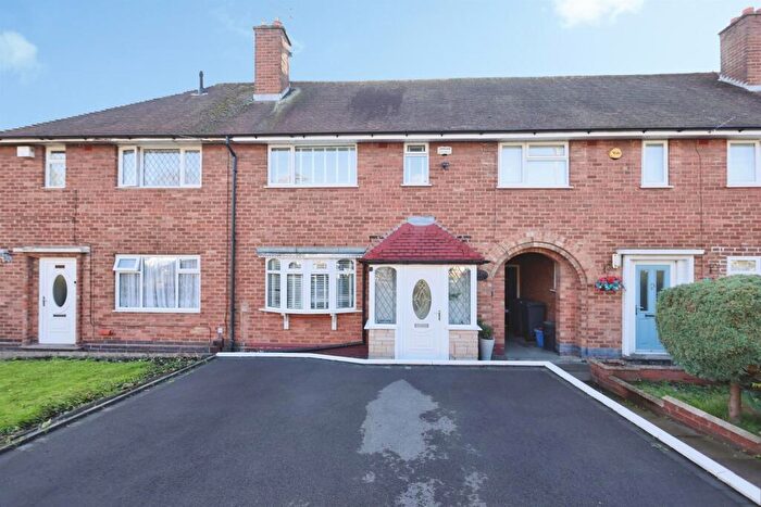 2 Bedroom Terraced House For Sale In Barrows Lane, Birmingham, B26