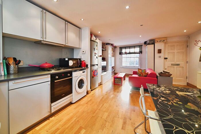 3 Bedroom End Terrace House For Sale In Bow Common Lane, Bow, E3