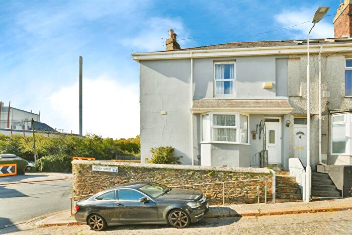 3 Bedroom End Of Terrace House For Sale In Rodney Street, Plymouth, PL5