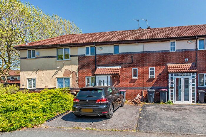2 Bedroom Terraced House For Sale In Woodgrange Close, Salford, M6