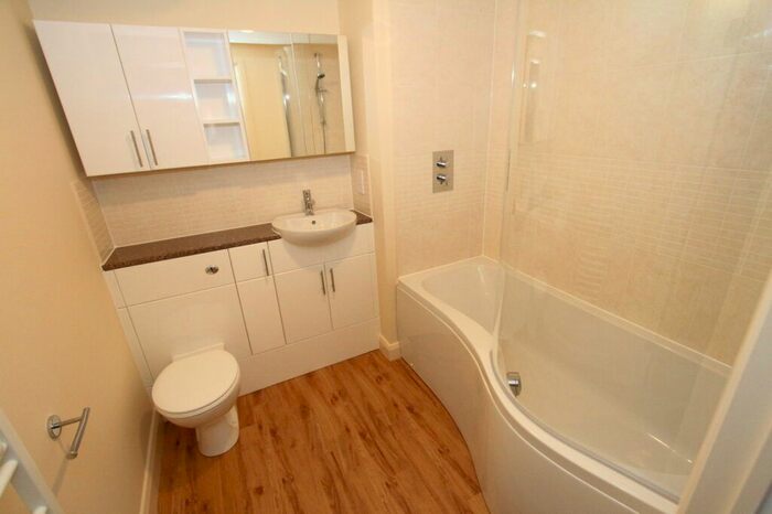 2 Bedroom Flat To Rent In Marshall Road, Banbury, Oxon OX16