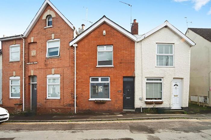 2 Bedroom Terraced House For Sale In Portman Street, Taunton, TA2