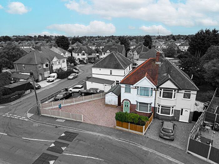 3 Bedroom Semi-Detached House For Sale In Sunnydale Road, Hinckley, LE10