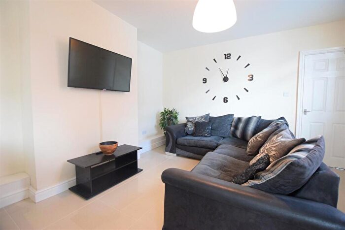 6 Bedroom End Of Terrace House To Rent In Moor Street - Student House - /, LN1