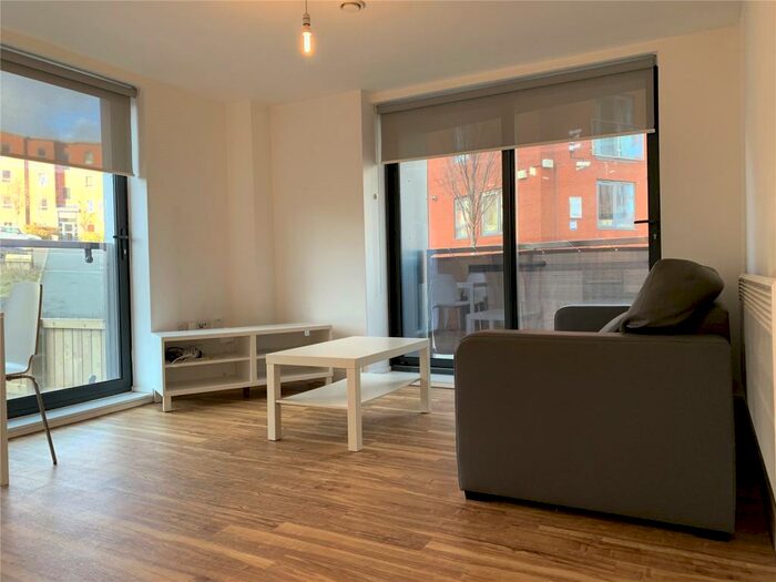 2 Bedroom Flat To Rent In Aire, Cross Green Lane, LS9