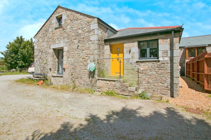 2 Bedroom Barn Conversion For Sale In Longdowns, Penryn, Cornwall, TR10
