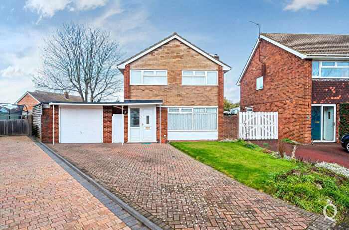 3 Bedroom Detached House For Sale In Crossways, Sittingbourne, Kent, ME10