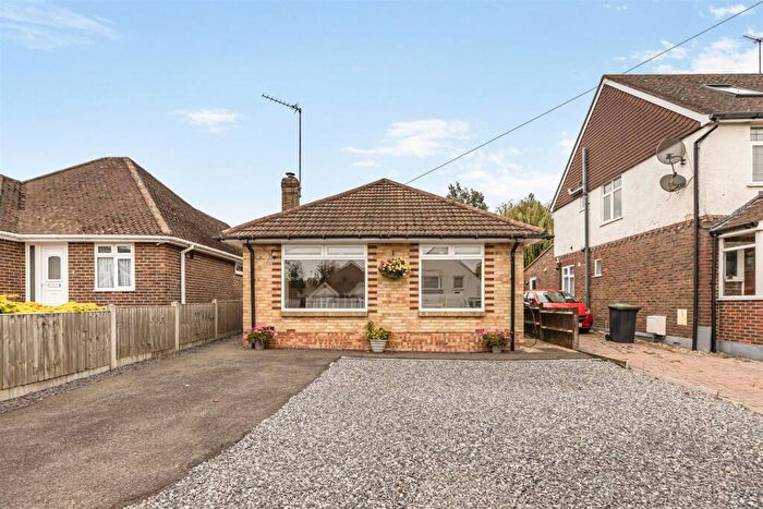 3 Bedroom Detached Bungalow For Sale In Warfield Avenue, Waterlooville, PO7
